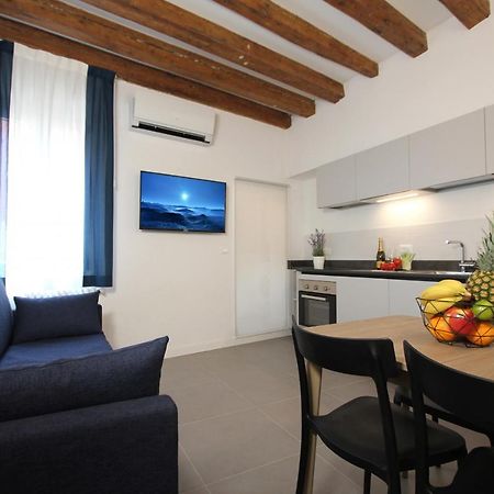 Residence Degli Artisti Venice Exterior photo